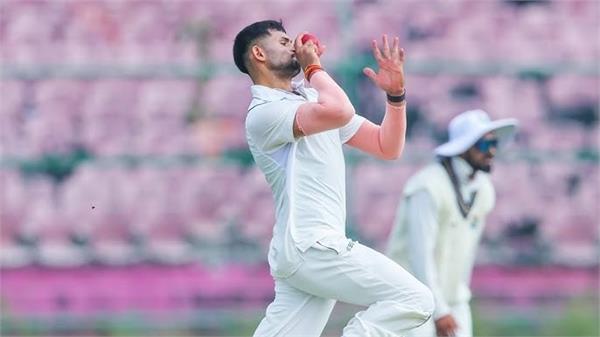 whenever i have doubts  i turn to nehra sir for help  ashok