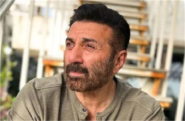 sunny deol gets emotional about partition 1947