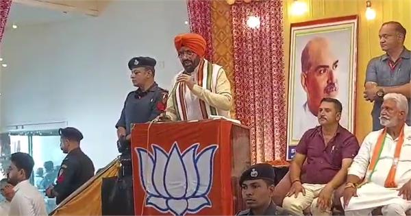 haryana cm saini visits pathankot