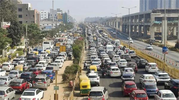 delhi police issues advisory