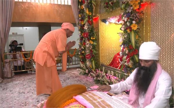 yogi adityanath varanasi shri guru ravidas ji