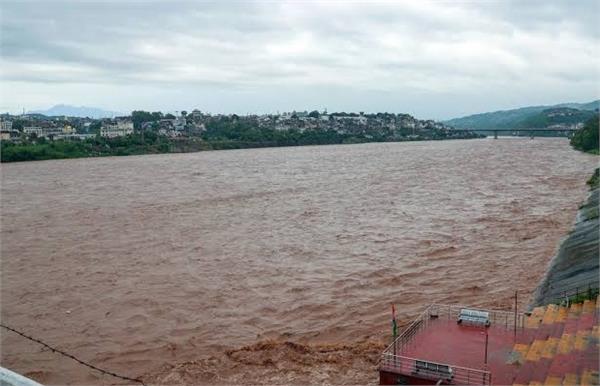 water level increased