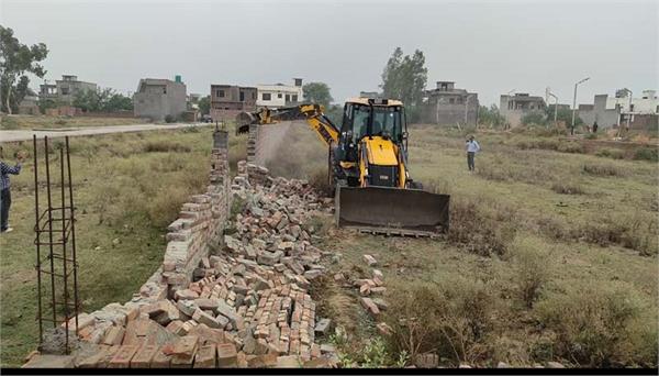 administration started   bulldozing   on illegal constructions