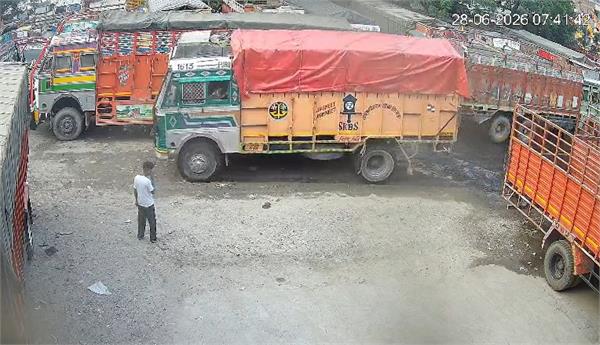 amritsar truck theft