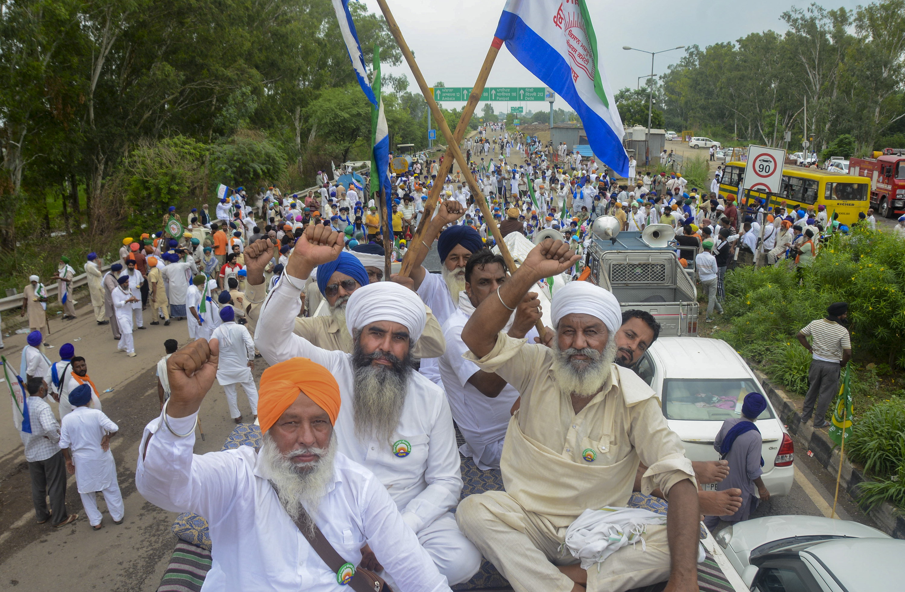ਪੰਜਾਬ ਦੇ ਕਿਸਾਨਾਂ ਦਾ ਦਿੱਲੀ ਕੂਚ ਟਲਿਆ, ਜਲਦ ਹੋਵੇਗੀ ਖੇਤੀਬਾੜੀ ਮੰਤਰੀ ਨਾਲ ਮੀਟਿੰਗ