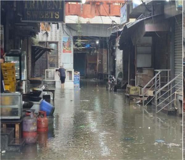 heavy rain in gurdaspur
