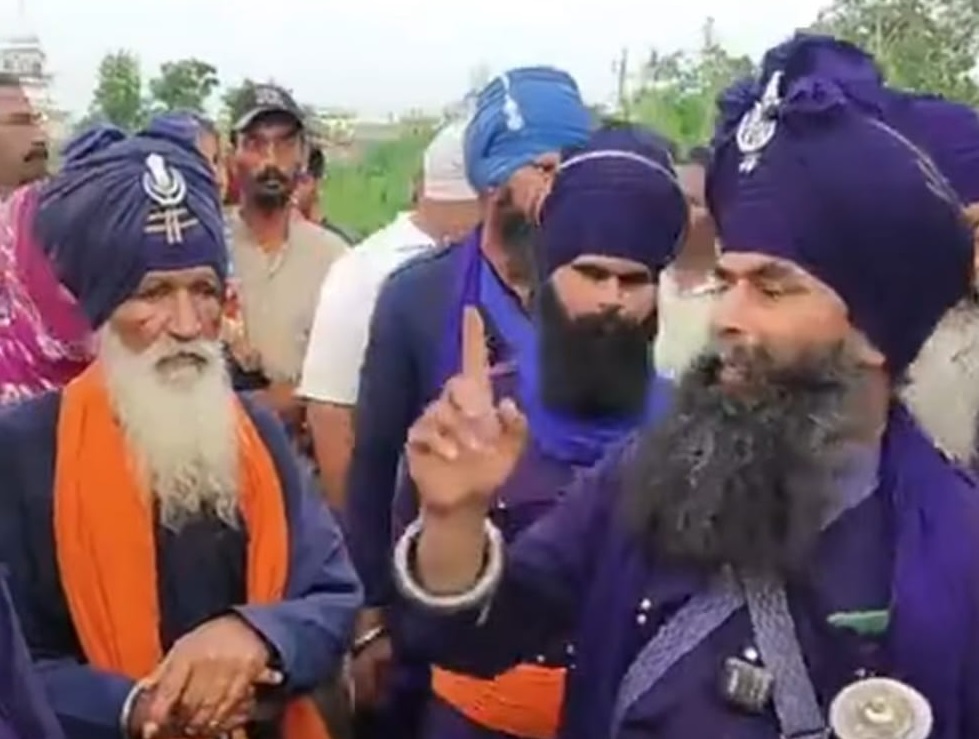 ਨਸ਼ਾ ਤਸਕਰਾਂ ਨੂੰ ਨੱਥ ਪਾਉਣ ਲਈ ਨਿਹੰਗ ਜਥੇਬੰਦੀਆਂ ਨੇ ਖੋਲ੍ਹਿਆ ਮੋਰਚਾ