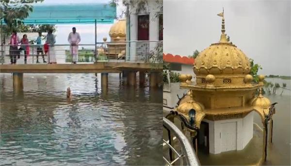water enters the tank of shiv dham domuha temple