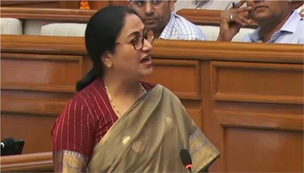 cm rekha gupta slams punjab government