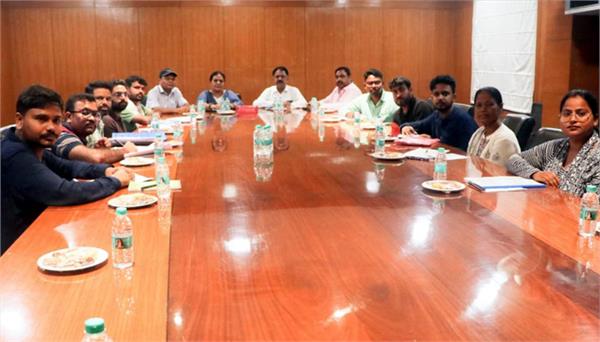 jharkhand recruitment scam  first meeting of 10 students delegation