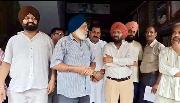 mc phagwara and district administration helpless before illegal occupiers