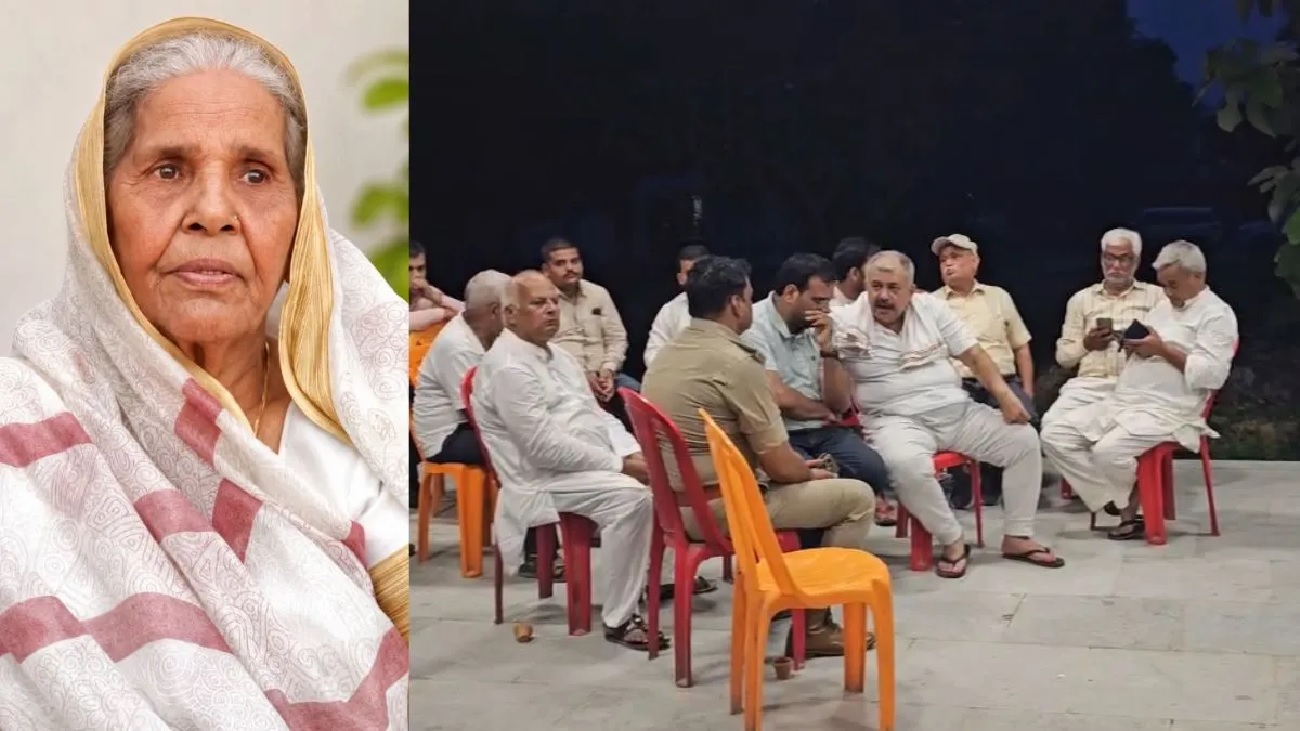 ਯੂਪੀ ''ਚ ਵੱਡੀ ਵਾਰਦਾਤ: ਮੂੰਹ ''ਚ ਤੌਲੀਆ ਤੁੰਨ ਕੇ IPS ਦੀ ਮਾਂ ਨੂੰ ਉਤਾਰਿਆ ਮੌਤ ਦੇ ਘਾਟ, ਗਹਿਣੇ ਵੀ ਗਾਇਬ
