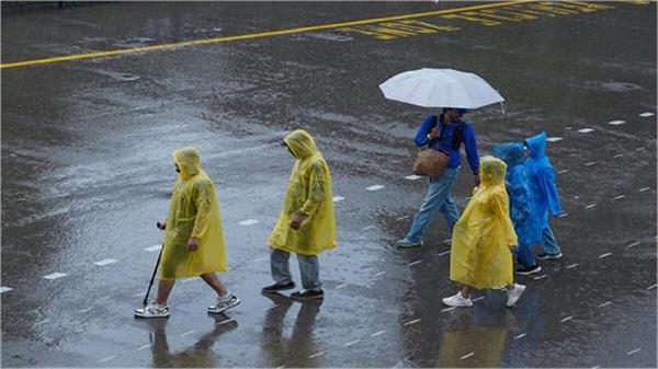 schools in dehradun and chamoli to remain closed today