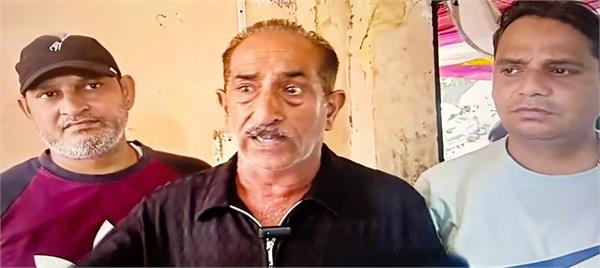 donation bowl stolen from the langar place of devotees