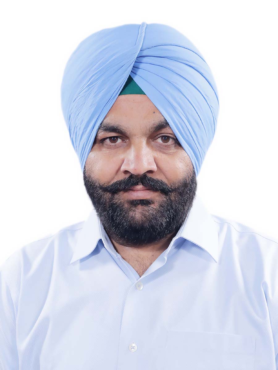 5 ਸਾਲ ਬਾਅਦ ਵੀ ਅਟਕਿਆ ਅੰਮ੍ਰਿਤਸਰ ਰੇਲਵੇ ਸਟੇਸ਼ਨ ਦਾ ਪ੍ਰਾਜੈਕਟ, MP ਔਜਲਾ ਨੇ ਕੇਂਦਰੀ ਰੇਲ ਮੰਤਰੀ ਨੂੰ ਦਿੱਤਾ ਪੱਤਰ