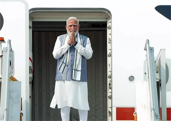 narendra modi  foreign visits  expenditure  government  parliament