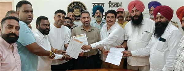 corporation employees will go on mass leave on august 27