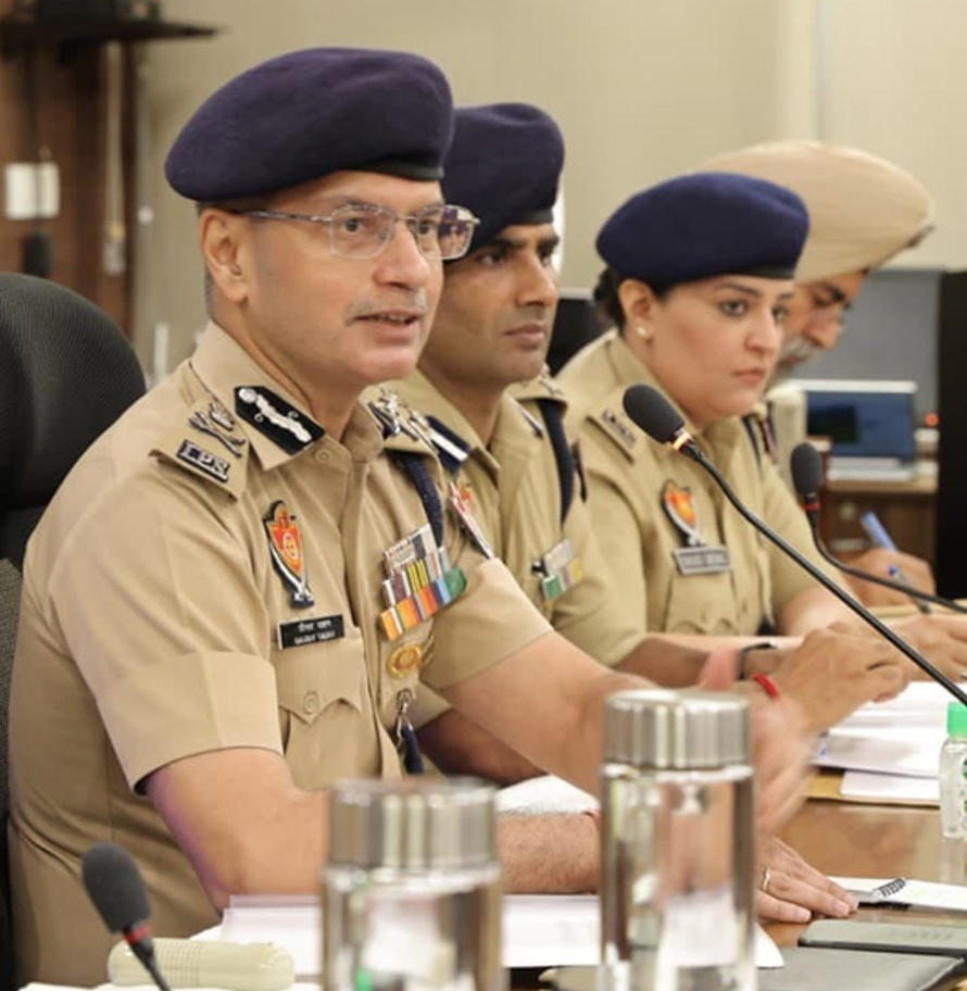 ਪੰਜਾਬ 'ਚ ਸੁਰੱਖਿਆ ਦੇ ਸਖ਼ਤ ਪ੍ਰਬੰਧ! DGP ਗੌਰਵ ਯਾਦਵ ਨੇ ਅਧਿਕਾਰੀਆਂ ਨੂੰ ਦਿੱਤੇ ਨਵੇਂ ਹੁਕਮ