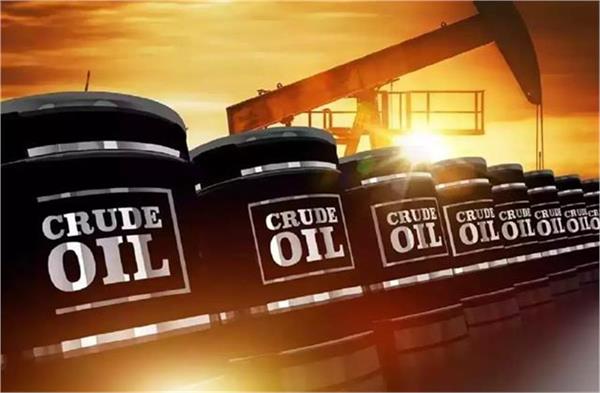 oil prices increase india  s burden  import bill rises 26 percent