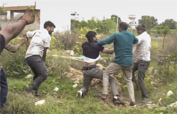jaipur  school  cjp  worker  villager  beating