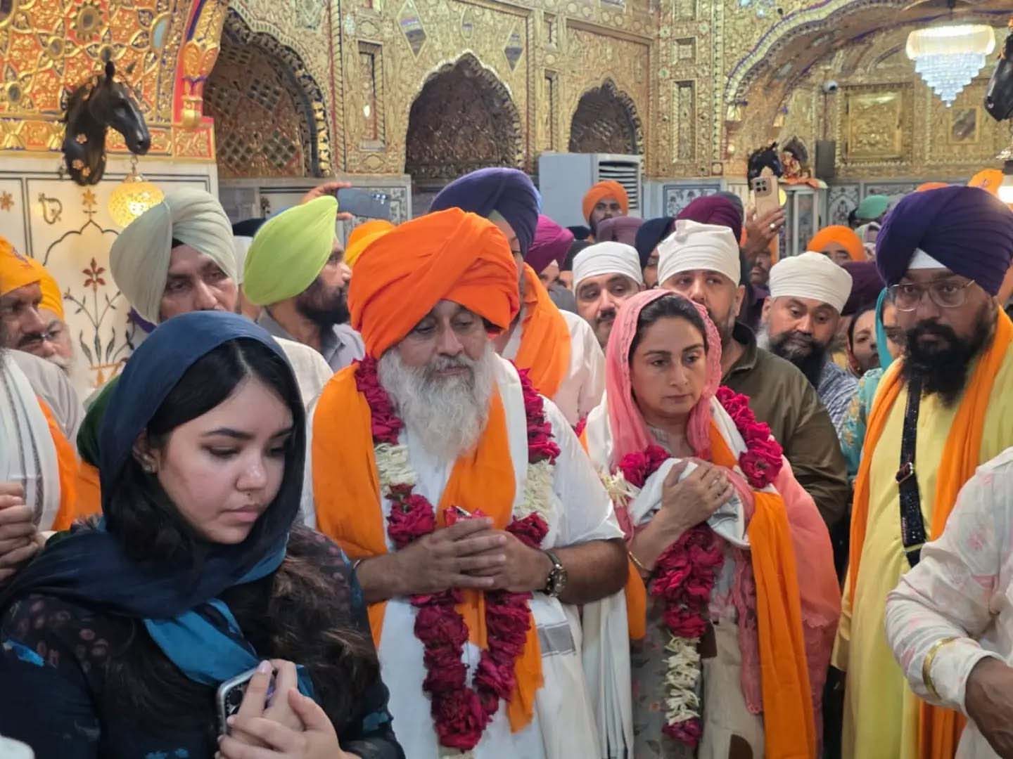 ਤਖ਼ਤ ਸੱਚਖੰਡ ਸ੍ਰੀ ਹਜੂਰ ਸਾਹਿਬ ਨਤਮਸਤਕ ਹੋਏ ਸੁਖਬੀਰ ਬਾਦਲ ਤੇ ਹਰਸਿਮਰਤ ਕੌਰ, ਸਭ ਦੇ ਭਲੇ ਦੀ ਕੀਤੀ ਅਰਦਾਸ