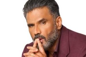 suniel shetty turns 65
