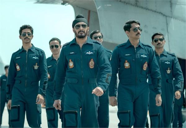 song   dilwale dilsaaz parinde   released