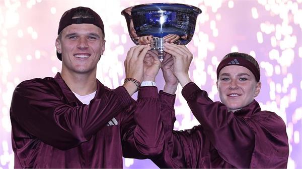 muchova and mensik win us open mixed doubles title
