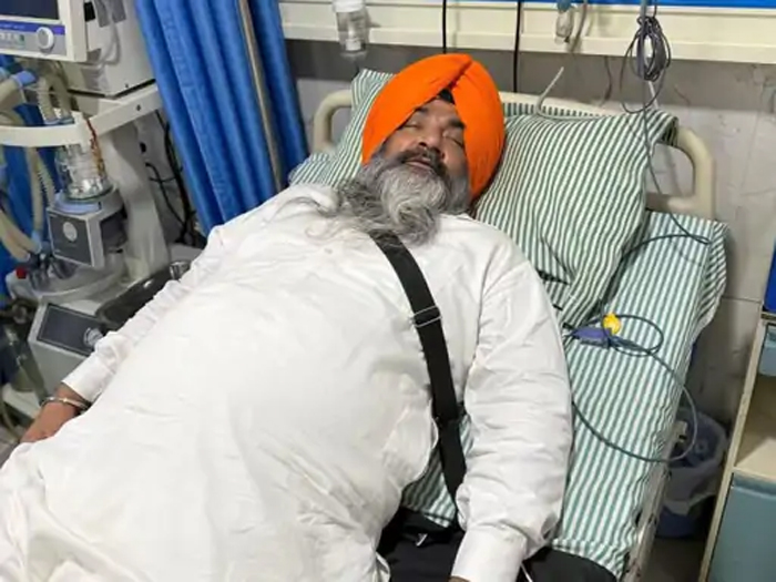 MP ਸਰਬਜੀਤ ਸਿੰਘ ਖਾਲਸਾ ਦੀ ਵਿਗੜੀ ਸਿਹਤ, ਜਲੰਧਰ ਦੇ ਹਸਪਤਾਲ 'ਚ ਕਰਵਾਇਆ ਗਿਆ ਦਾਖ਼ਲ