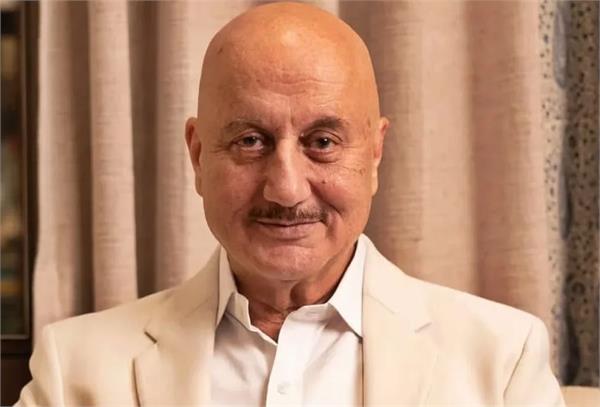 anupam kher extends support to assam flood victims  donates rs 5 lakh