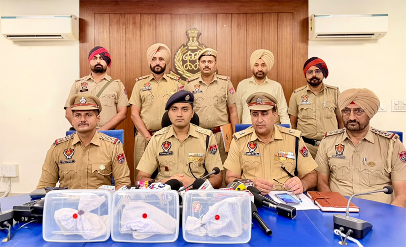ਪੰਜਾਬ ''ਚ ਵੱਡਾ ਐਨਕਾਊਂਟਰ! ਸ਼ੂਟਰਾਂ ਤੇ ਪੁਲਸ ਵਿਚਾਲੇ ਚੱਲੀਆਂ ਤਾਬੜਤੋੜ ਗੋਲ਼ੀਆਂ