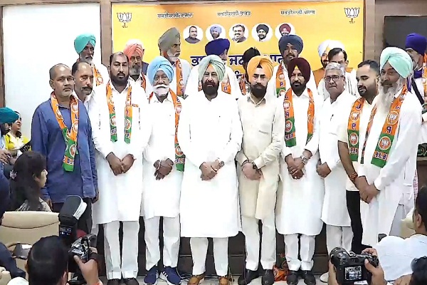 ਸਾਬਕਾ ਵਿਧਾਇਕ ਦਰਸ਼ਨ ਸਿੰਘ ਕੋਟਫੱਤਾ ਭਾਜਪਾ ''ਚ ਸ਼ਾਮਲ, ਕੇਵਲ ਸਿੰਘ ਢਿੱਲੋਂ ਨੇ ਕੀਤਾ ਵੱਡਾ ਦਾਅਵਾ