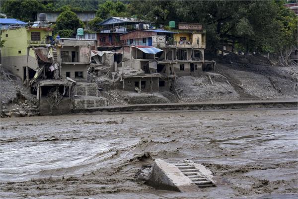 china provided aid to nepal
