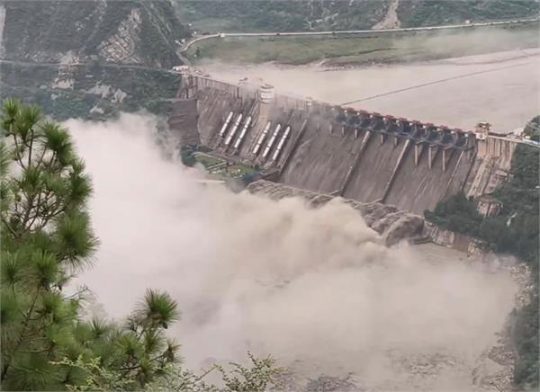 salal dam gate