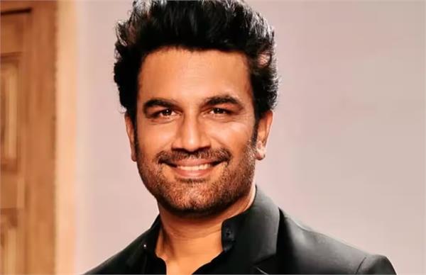 sharad kelkar extends a helping hand to assam flood victims