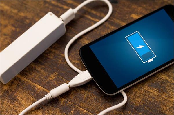 bank account can be emptied by simply inserting usb in public places