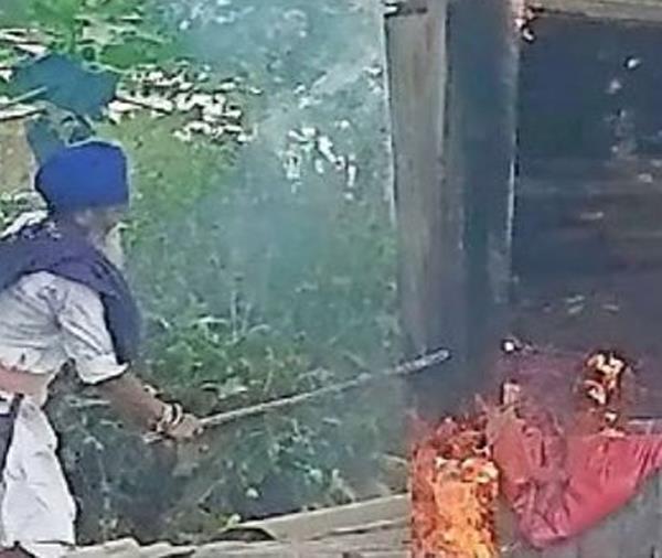 two tobacco huts set on fire