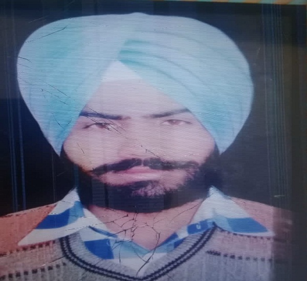 ਮਾਨਸਾ ''ਚ ਸਾਬਕਾ ਫ਼ੌਜੀ ਦੀ ਸ਼ੱਕੀ ਹਾਲਾਤ ''ਚ ਮੌਤ, ਪਤਨੀ ਨੂੰ ਲਿਆ ਗਿਆ ਹਿਰਾਸਤ ''ਚ