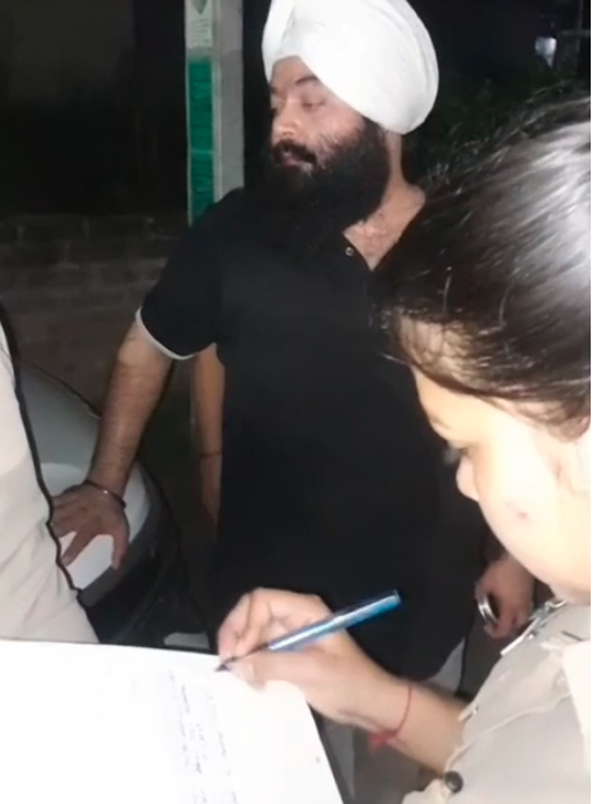 ਜਲੰਧਰ ''ਚ ਚੱਲੀਆਂ ਗੋਲ਼ੀਆਂ! ਡਿਲਿਵਰੀ ਬੁਆਏ ਨੇ ਕਾਰ ਚਾਲਕ ਦਾ ਰੋਕਿਆ ਰਸਤਾ ਤੇ ਫਿਰ...