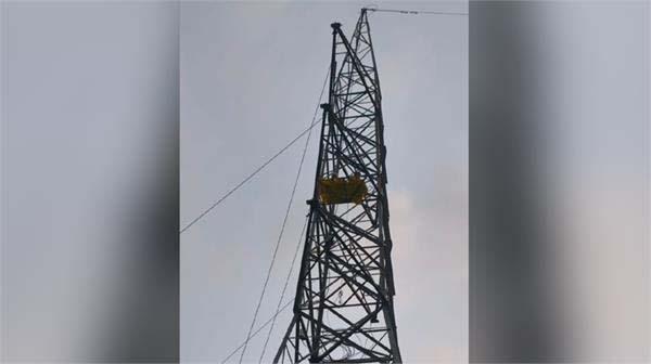 pathankot elderly people stuck on high tower for over 73 hours