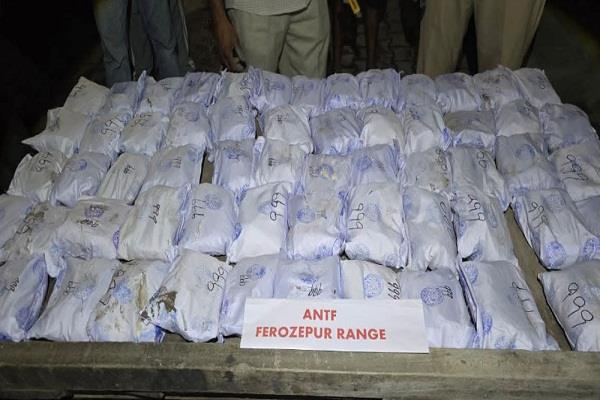 3 arrested with 30 kg heroin