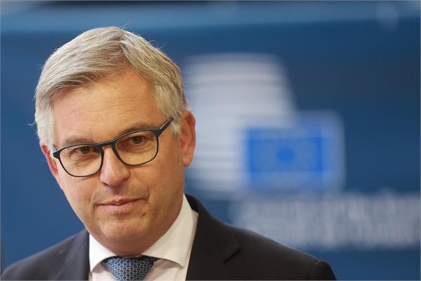 illegal migration dropped