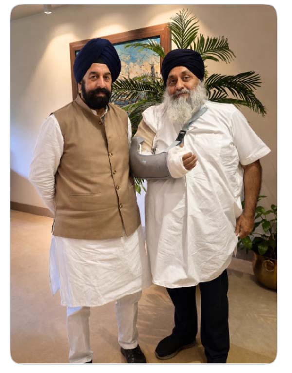 RP ਸਿੰਘ ਨੇ ਸੁਖਬੀਰ ਬਾਦਲ ਨਾਲ ਕੀਤੀ ਮੁਲਾਕਾਤ, ਜਲਦੀ ਠੀਕ ਹੋਣ ਦੀ ਕੀਤੀ ਕਾਮਨਾ