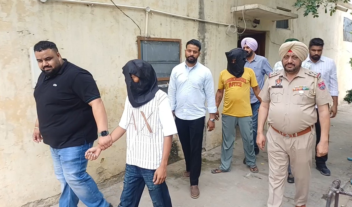 ਯੂ. ਪੀ. ਤੋਂ ਨਸ਼ਾ ਲਿਆ ਕੇ ਪੰਜਾਬ ਵਿਚ ਸਪਲਾਈ ਕਰਨ ਵਾਲੇ ਮੁਲਜ਼ਮ ਚੜ੍ਹੇ ਪੁਲਸ ਅੜਿੱਕੇ