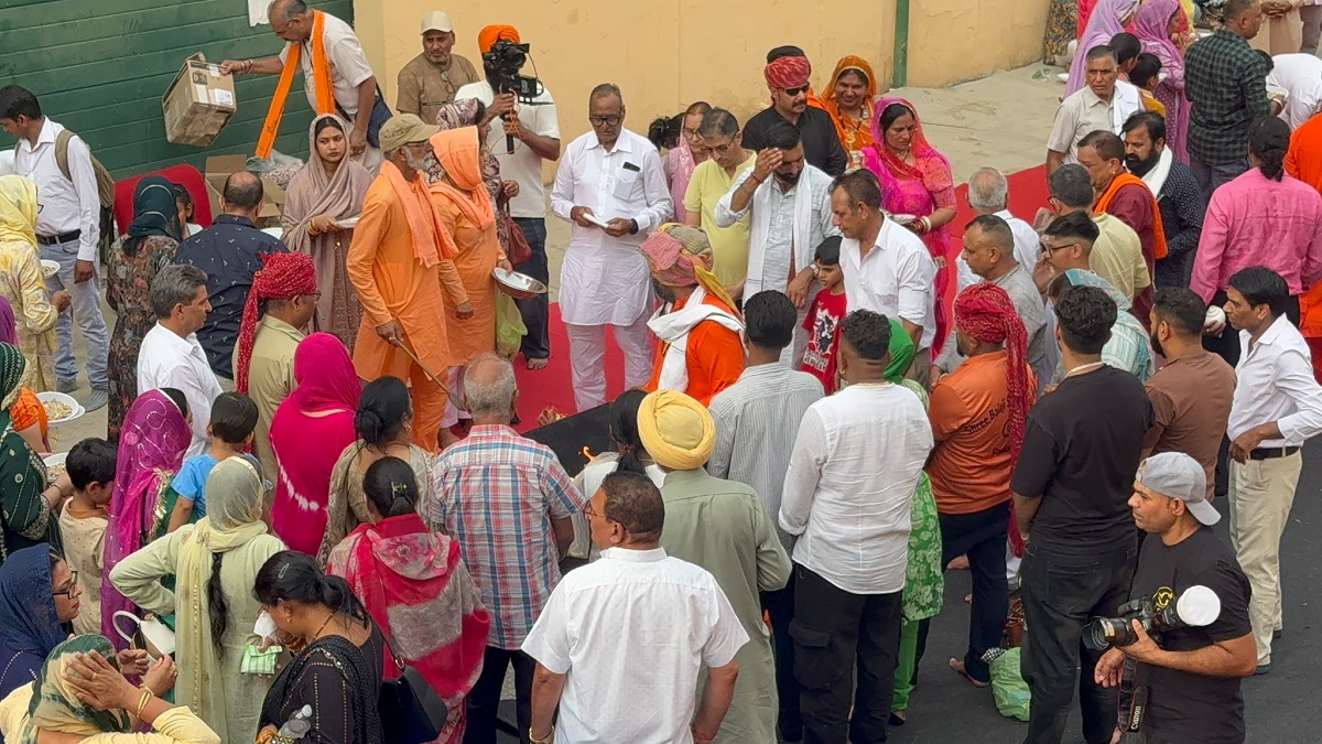 ਇਟਲੀ : ਮਾਨਵਤਾ ਦੀ ਭਲਾਈ ਲਈ ਕਰਵਾਇਆ ਗਿਆ 16ਵਾਂ ਵਾਰਸ਼ਿਕ ''ਵਿਸ਼ਵ ਸ਼ਾਂਤੀ ਯੱਗ''