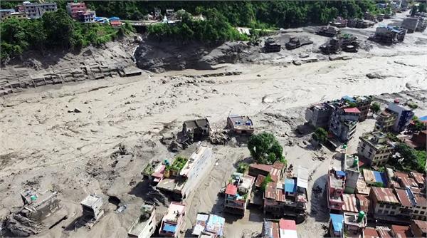 landslide on tchina nepal border