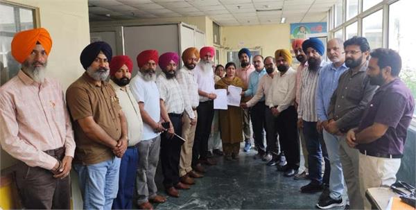 teachers open a front regarding their demands