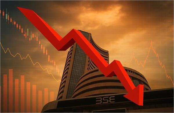 sensex falls 210 points to close at 78428