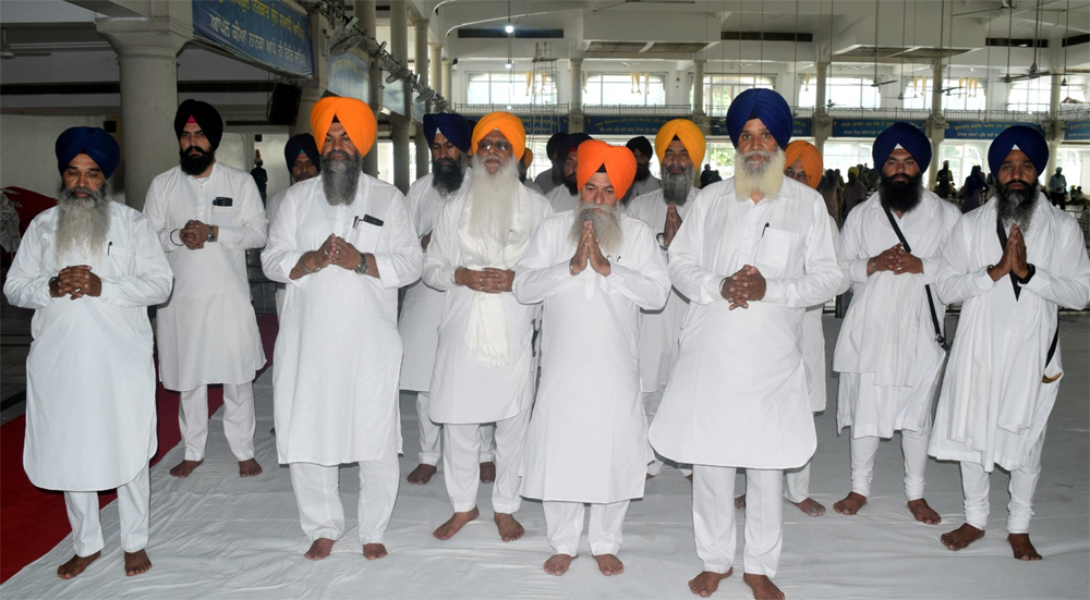 ਸ਼੍ਰੋਮਣੀ ਕਮੇਟੀ ਨੇ ਬੰਦੀ ਸਿੰਘਾਂ ਦੀ ਰਿਹਾਈ ਲਈ ਗੁਰਦੁਆਰਾ ਸਾਹਿਬਾਨ ’ਚ ਆਰੰਭੇ ਅਖੰਡ ਪਾਠ