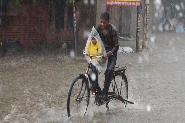 light rain brings relief from the humid heat